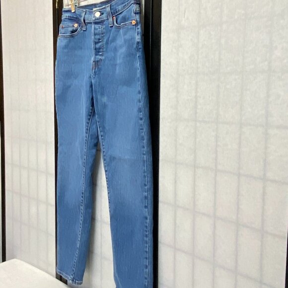 Stretch Vintage Inspired Button Fly Jeans Medium Wash Levi's Wedgie Straight - Picture 4 of 15